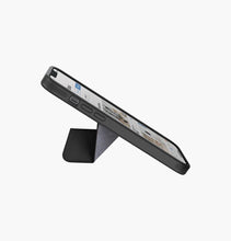 Load image into Gallery viewer, Uniq Transforma (MagClick™) for iPhone 15 Pro Max - Black - CVRGRM