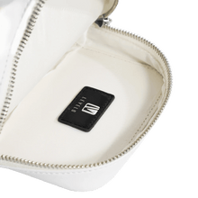 Load image into Gallery viewer, Levelo Albino Ladies Phone Pouch - White - CVRGRM