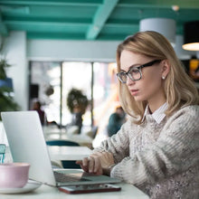 Load image into Gallery viewer, Porodo Lifestyle Perea Anti-Blue Light Glasses | Reduce Eye Strain | Scratch Resistant - Transparent