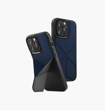 Load image into Gallery viewer, Uniq Transforma (MagClick™) for iPhone 15 Pro - Blue - CVRGRM