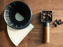 Load image into Gallery viewer, HMM (cast iron, walnut wood, teflon) - Sqoop - CVRGRM