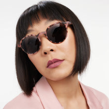 Load image into Gallery viewer, Barner Sun Glasses/ CHAMBERI Matte - Pink Tortoise
