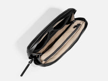 Load image into Gallery viewer, GRAMS28 131 Essential Pouch - Black
