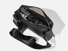Load image into Gallery viewer, GRAMS28 157 Essential Sling - Black
