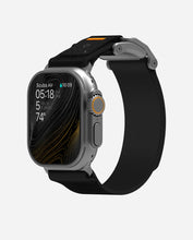 Load image into Gallery viewer, Aulumu A11 Mag Buckle Slim Band for Apple Watch Series - Silver
