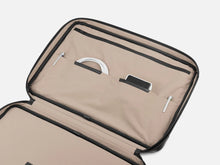 Load image into Gallery viewer, GRAMS28 176 Essential Briefcase - Black
