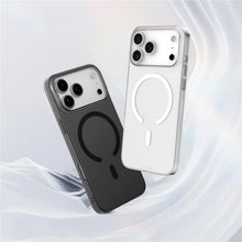 Load image into Gallery viewer, Youngkit ULTRACLEAR HD MagSafe Case - Clear iPhone 17 Pro 6.3
