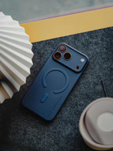 Load image into Gallery viewer, X-Level Magnet WINGS II 0.18mm Ultra Thin Case for 17 Series
