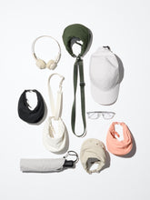 Load image into Gallery viewer, UNIQLO Round Ultra Mini Bag - Black
