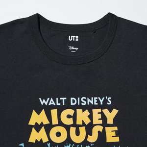 UNIQLO Disney Vintage Poster Collection UT (Oversized Short-Sleeve Graphic T-Shirt)