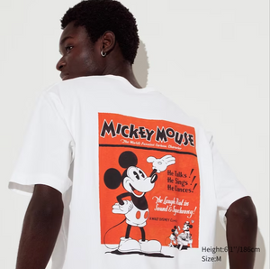 UNIQLO Disney Vintage Poster Collection UT (Oversized Short-Sleeve Graphic T-Shirt)