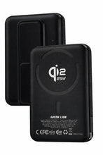 Load image into Gallery viewer, Green Lion WELLINGTON 10000mAh MagSafe With Built-In Type-C Cable Power Bank PD 35W
