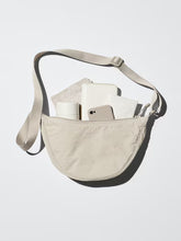 Load image into Gallery viewer, UNIQLO Round Mini Unisex Shoulder Bag
