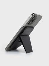 Load image into Gallery viewer, Uniq LYFT Slim Magnetic Phone  Stand  and Card Holder-Ink Black
