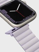 Load image into Gallery viewer, UNIQ Revix Reversible Apple Watch Strap (45/44/42mm) -Lilac/White
